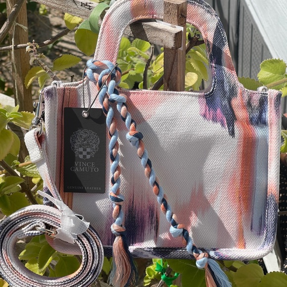 VINCE CAMUTO Printed Small Canvas Tote-Oriel In Blooming Brush - Picture 1 of 13